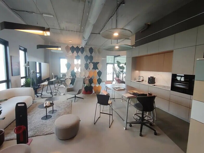 Bureau dans Vaulx-Milieu à vendre - Photo intérieure – Image 2 sur 4