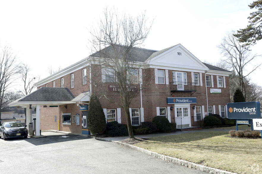 161 Eagle Rock Ave, Roseland, NJ à louer - Photo de l’immeuble – Image 2 sur 9