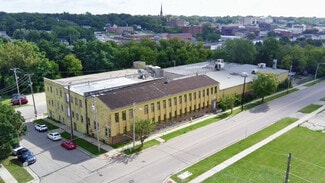 Plus de détails pour 340 N Franklin St, Janesville, WI - Industriel/Logistique à vendre