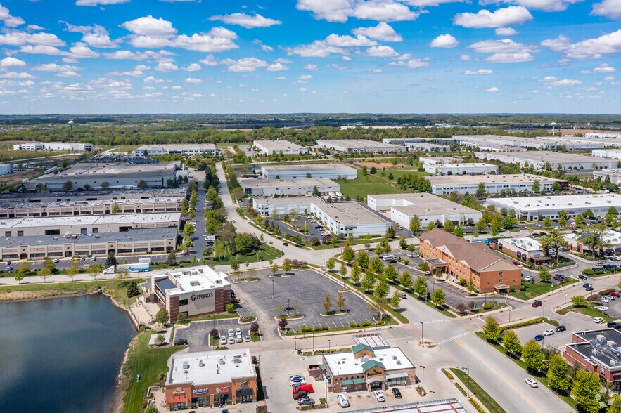 2486-2488 Technology Dr, Elgin, IL à louer - Aérien – Image 3 sur 6