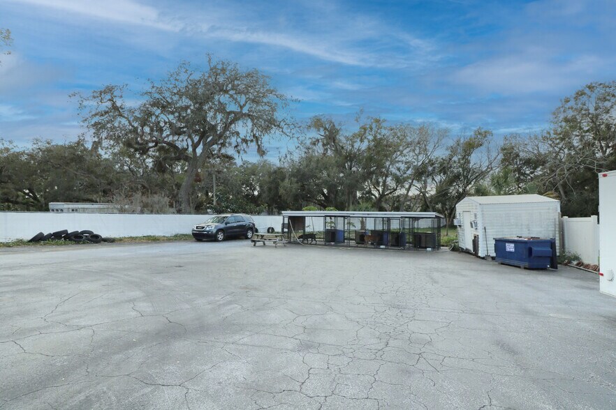 2011 Citrus Blvd, Leesburg, FL à vendre - Photo de l’immeuble – Image 2 sur 11