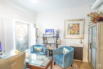 760 Las Posas Rd, Camarillo, CA à louer Photo intérieure– Image 2 sur 9