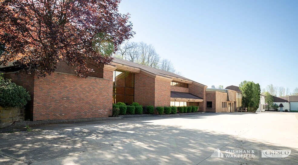 1845 Harsh Ave SE, Massillon, OH à vendre - Photo de l’immeuble – Image 3 sur 11