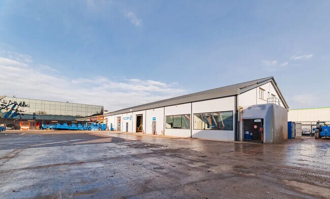 Plus de détails pour 11 Rue Pierre Curie, Gonesse - Industriel/Logistique à louer