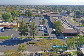 Plus de détails pour 4823 Stockdale Hwy, Bakersfield, CA - Local commercial à louer