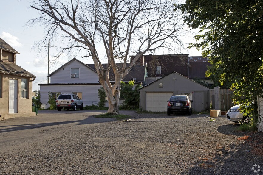 4 Property Development Assembly portefeuille de 2 biens à vendre sur LoopNet.fr - Photo principale – Image 1 sur 2
