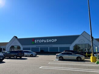 Plus de détails pour 1360 W Main Rd, Middletown, RI - Local commercial à louer