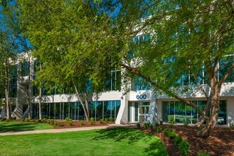 500 S Boulevard SW, Huntsville, AL à louer Photo intérieure– Image 1 sur 2