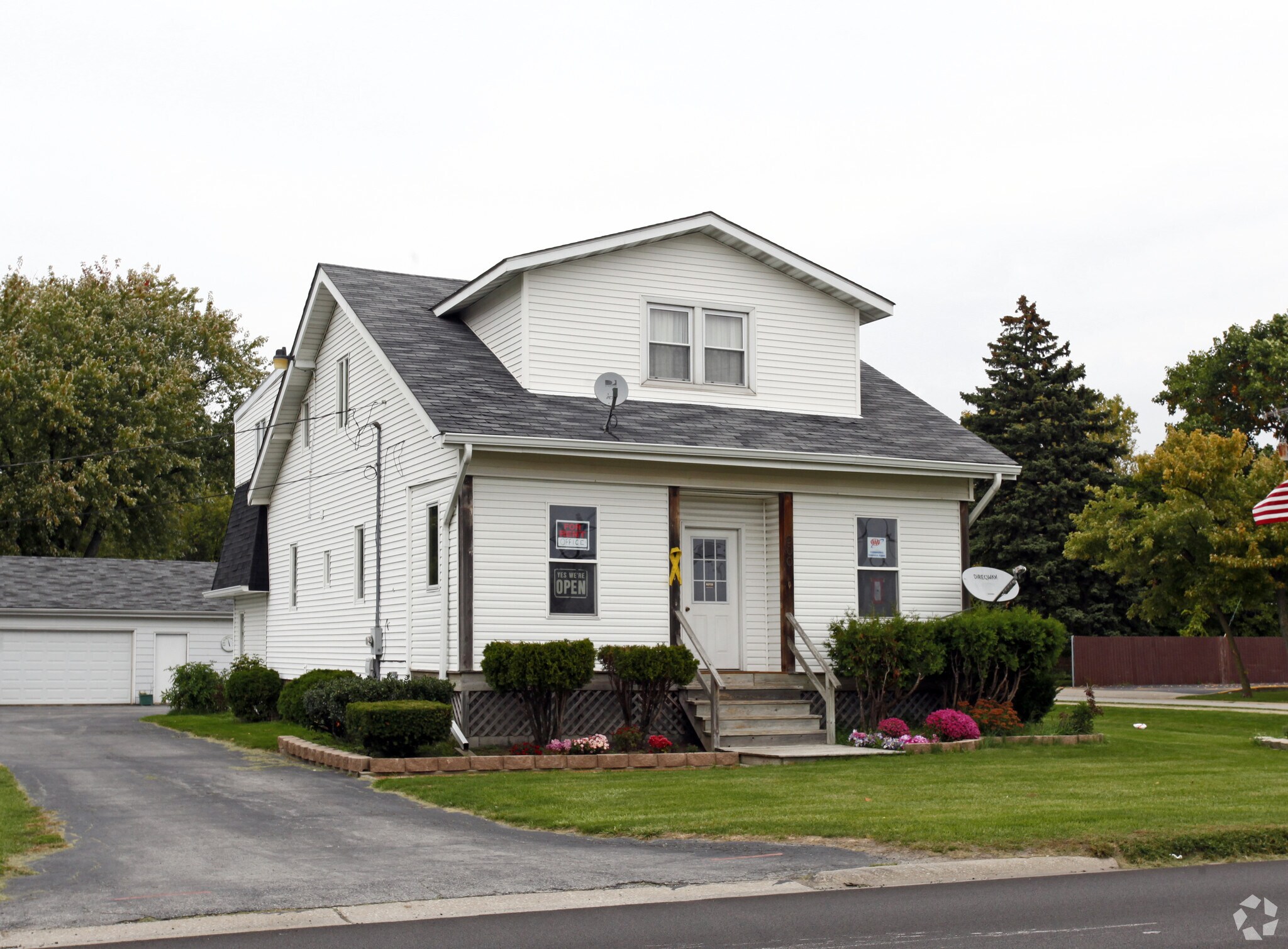 200 W 61st Ave, Merrillville, IN à vendre Photo de l’immeuble– Image 1 sur 5