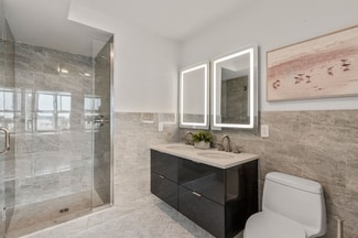 Plus de détails pour 120 Nantasket Ave, Hull, MA - Logement à vendre