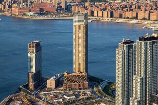 Plus de détails pour 1-15 57th Ave, Long Island City, NY - Local commercial à louer