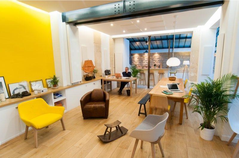 75 Rue Du Faubourg Saint-Martin, Paris à louer - Photo de l’immeuble – Image 2 sur 13