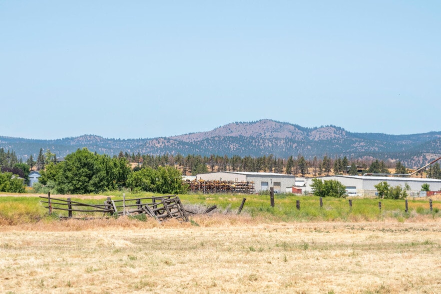 1436 NW Madras Hwy, Prineville, OR à vendre - Aérien – Image 3 sur 16