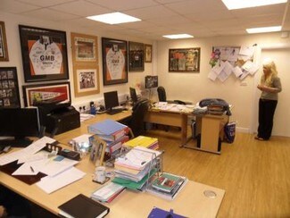 Plus de détails pour Essex St, Bradford - Industriel/Logistique à vendre
