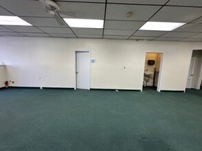 804 Broadway, Bayonne, NJ à vendre Photo intérieure– Image 1 sur 9