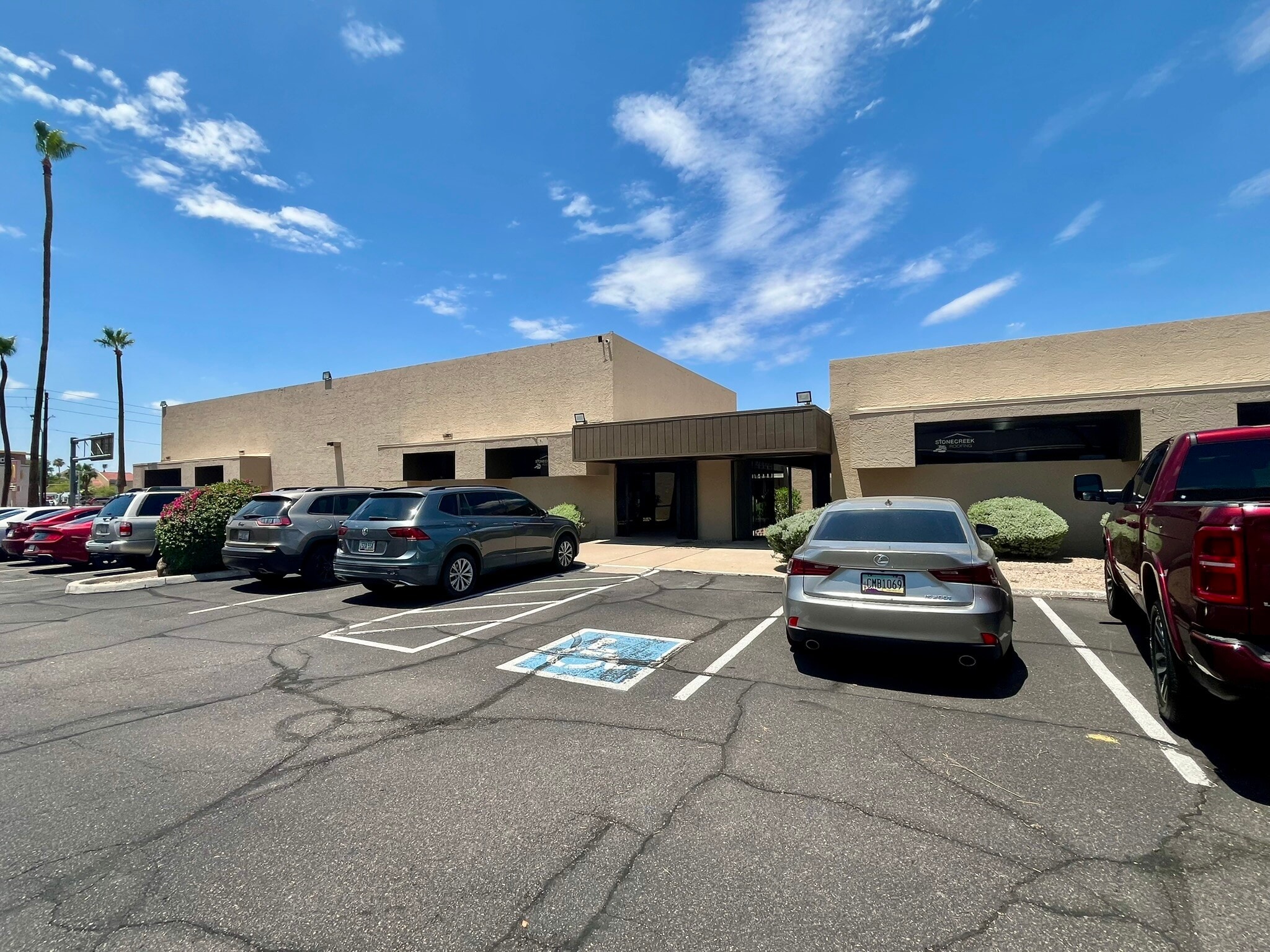 10221 N 32nd St, Phoenix, AZ à louer Photo principale– Image 1 sur 6