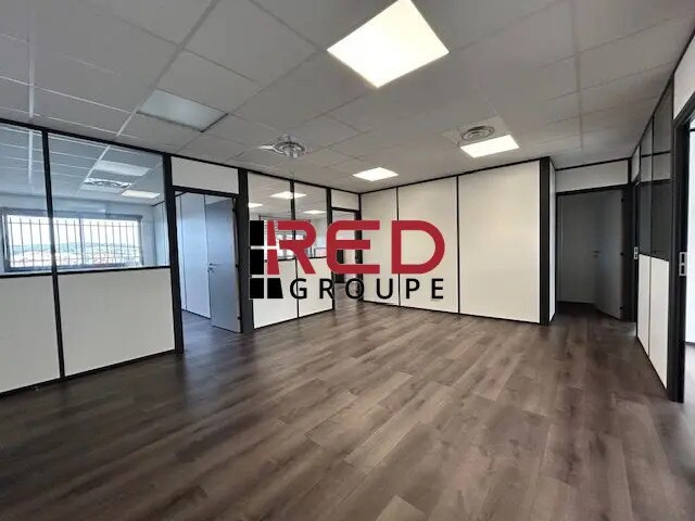 Plus de détails pour Bureau à louer