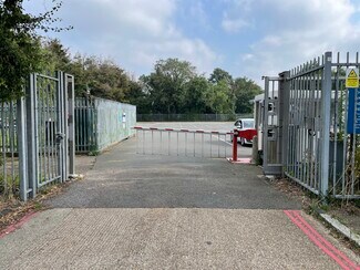 Plus de détails pour 213 Syon Ln, Isleworth - Terrain à louer