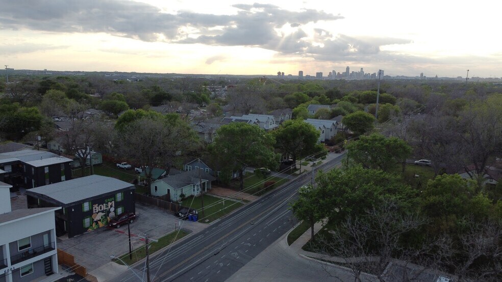 5909 Bolm Rd, Austin, TX à vendre - Photo principale – Image 2 sur 13