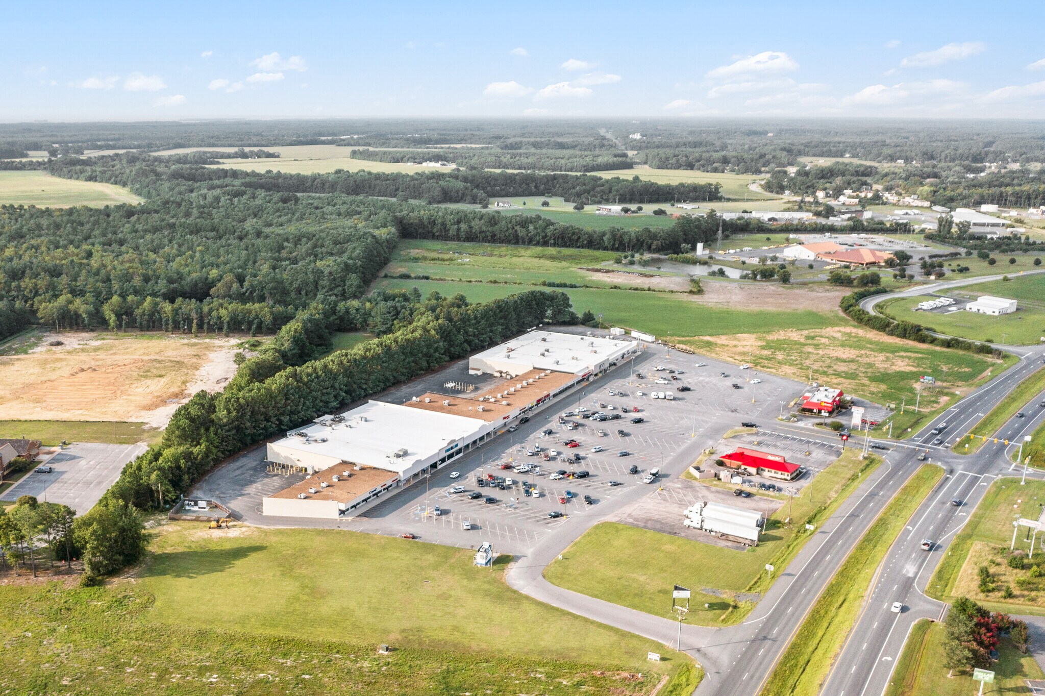 25102 Lankford Hwy, Onley, VA à louer Photo principale– Image 1 sur 38