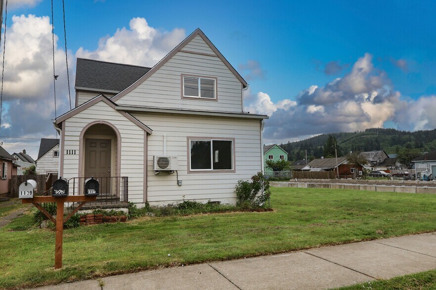 1111 Chenault Ave, Hoquiam, WA à vendre - Photo de l’immeuble – Image 2 sur 23