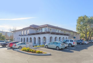 Plus de détails pour 15899 Los Gatos-Almaden Rd, Los Gatos, CA - Médical à louer