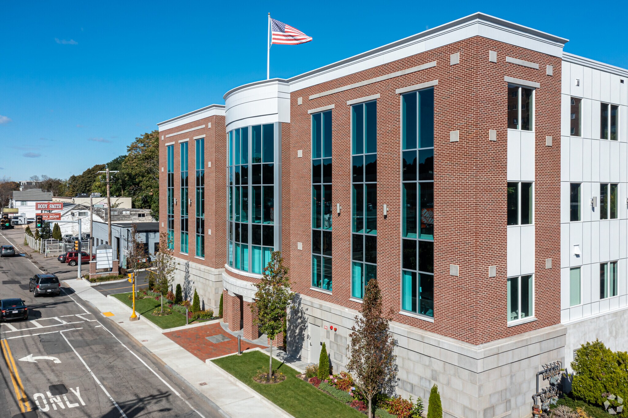 218 Willard St, Quincy, MA à louer Photo de l’immeuble– Image 1 sur 14