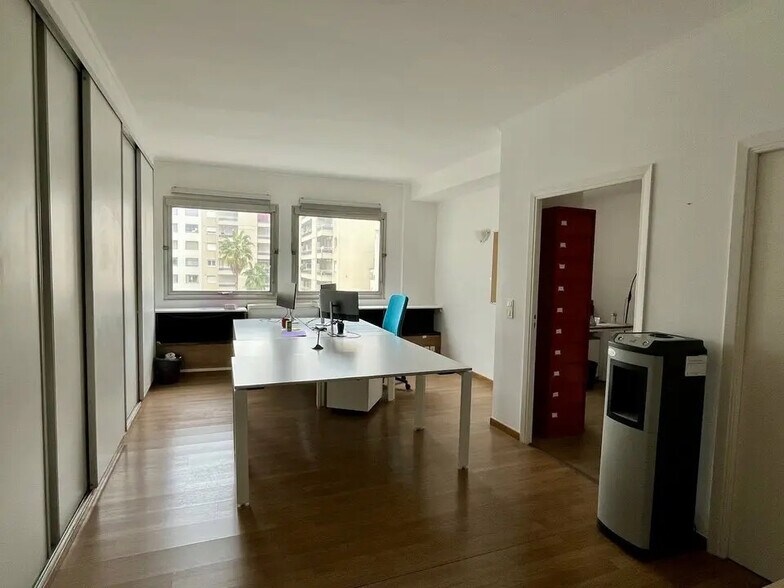 Bureau dans Nice à louer - Photo de l’immeuble – Image 2 sur 4