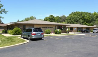 Plus de détails pour 402 W Boughton Rd, Bolingbrook, IL - Bureau à vendre