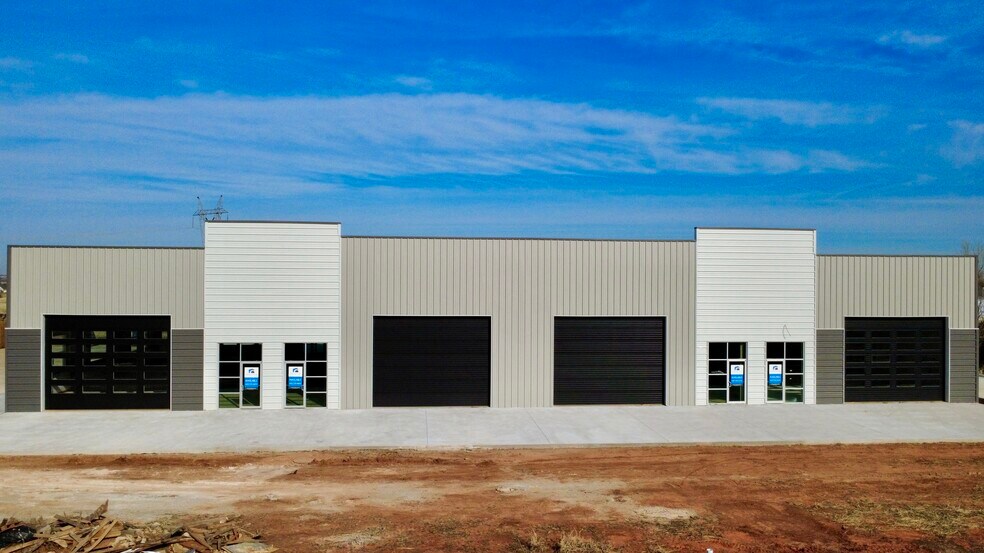11725 N Morgan Rd, Yukon, OK à louer - Photo principale – Image 1 sur 7