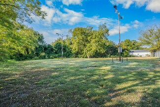 Plus de détails pour 1008 Gilbert St, Durham, NC - Terrain à louer