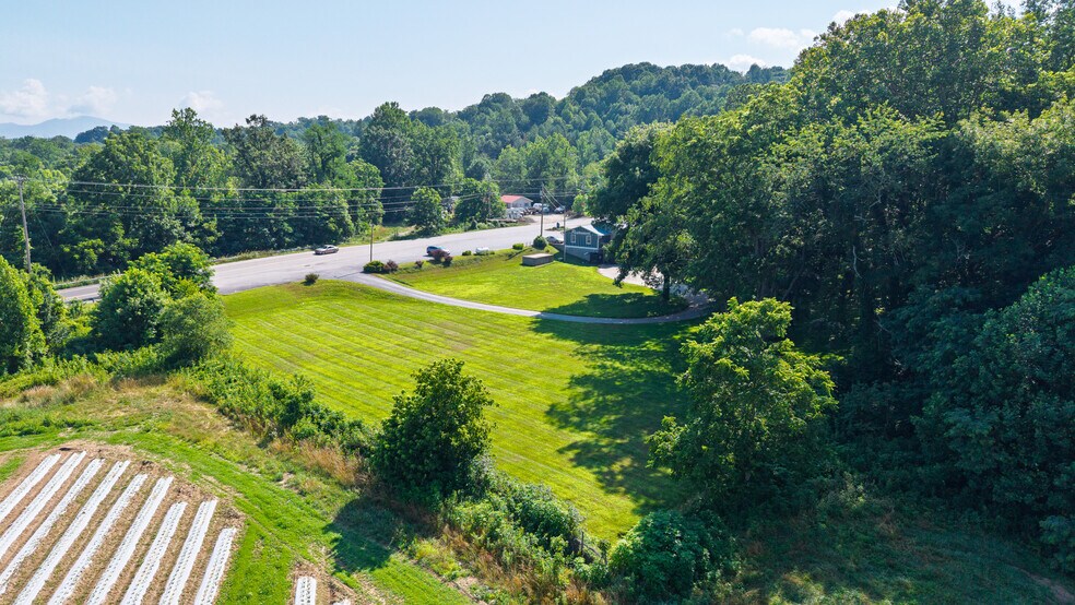 6306 Pigeon Rd, Canton, NC à vendre - Aérien – Image 3 sur 13