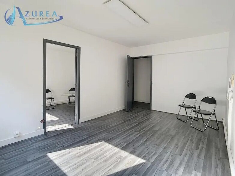 Bureau dans Nice à louer - Photo de l’immeuble – Image 3 sur 6