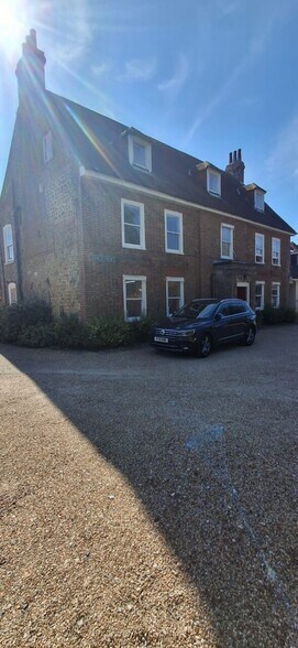 94 Felpham Rd, Bognor Regis à louer - Photo de l’immeuble – Image 1 sur 1