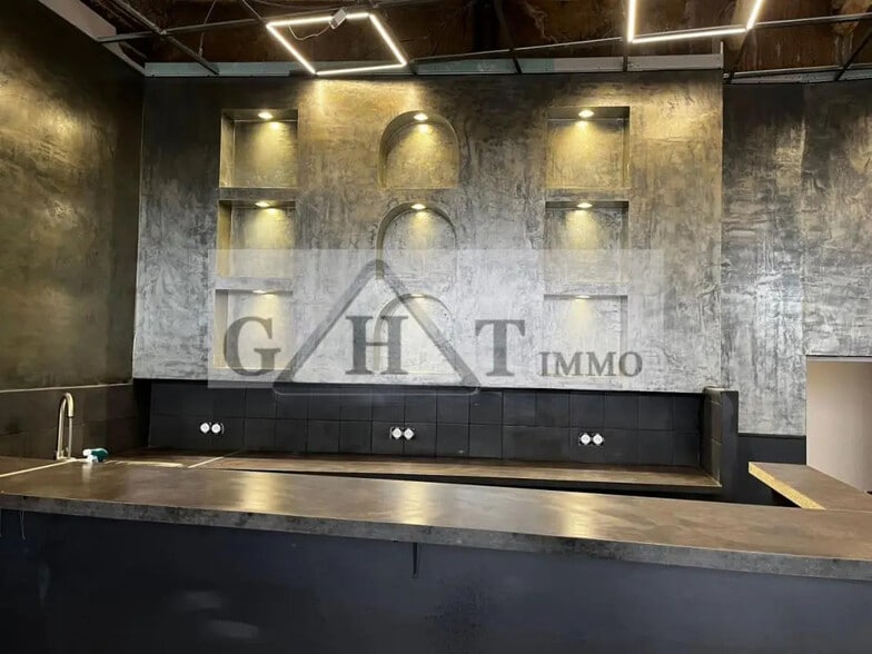 Local commercial dans Créteil à louer - Photo de l’immeuble – Image 2 sur 6