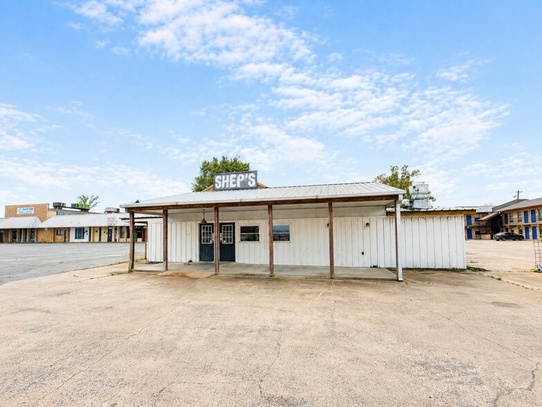 732 Highway 65 S, Dumas, AR à vendre - Photo de l’immeuble – Image 1 sur 3