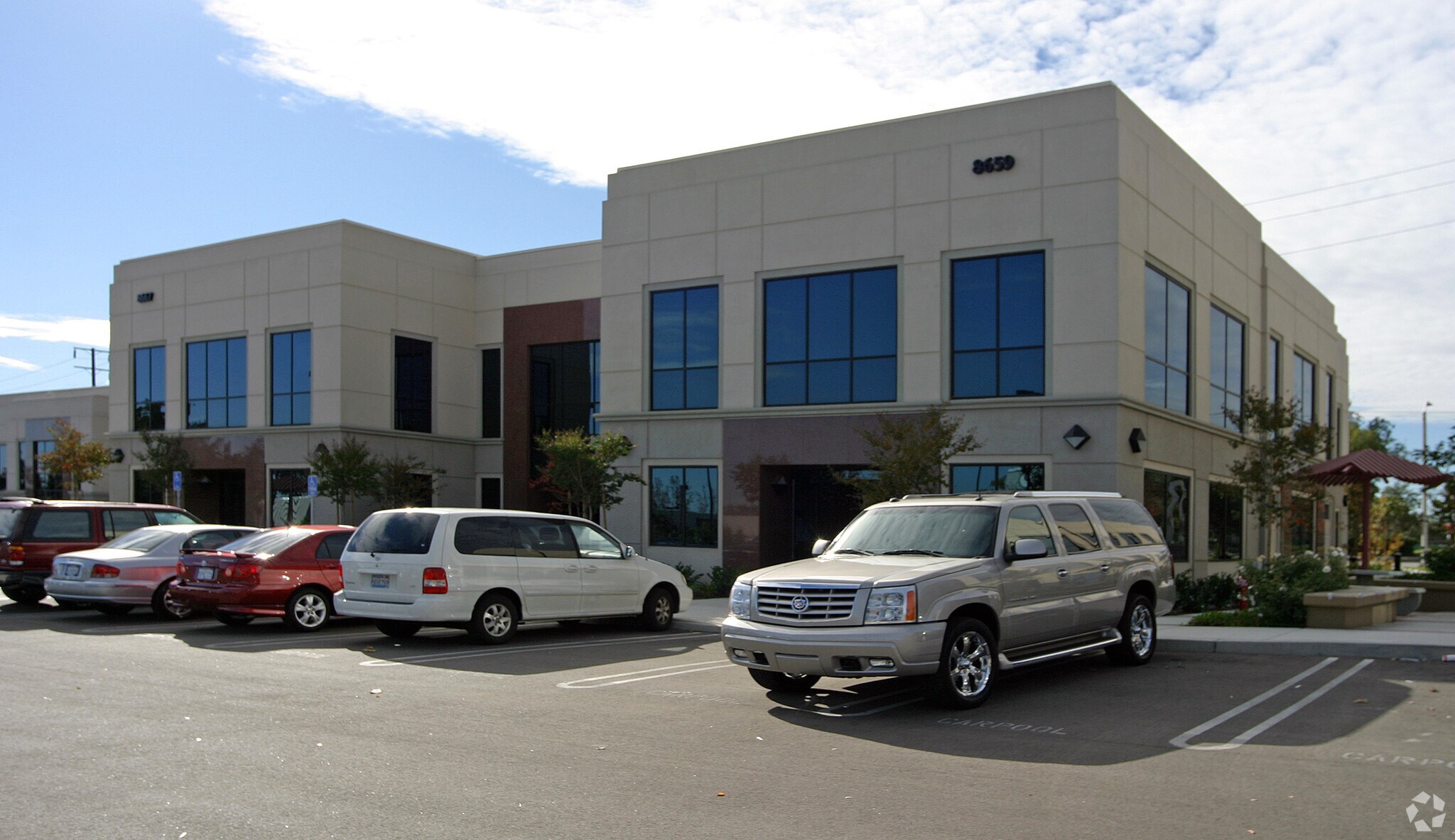 8667 Haven Ave, Rancho Cucamonga, CA à vendre Photo principale– Image 1 sur 4