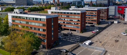 Talbot Rd, Manchester à louer Photo de l’immeuble– Image 2 sur 4