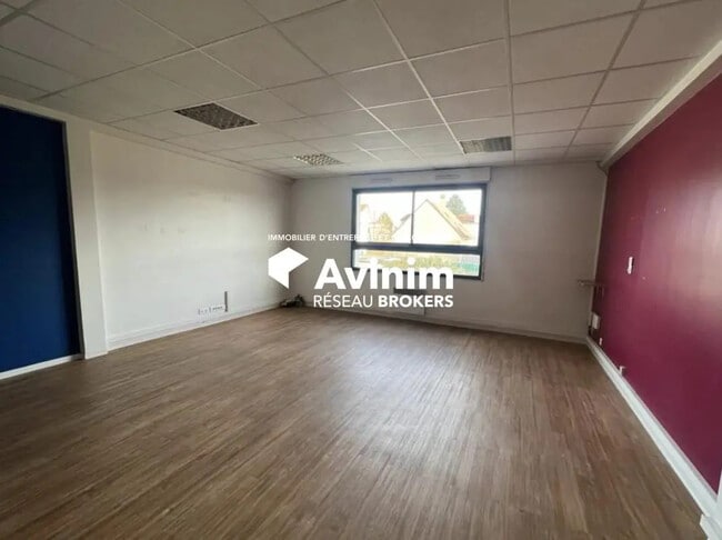 Plus de détails pour Bureau à vendre