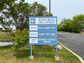 9200 W 191st St, Mokena, IL à louer Photo de l’immeuble– Image 1 sur 14
