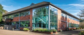 Plus de détails pour 2 Dukes Meadow, Millboard Road, Bourne End - Bureau à louer