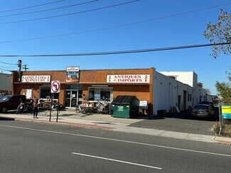 Plus de détails pour 4140 Austin Blvd, Island Park, NY - Industriel/Logistique à vendre