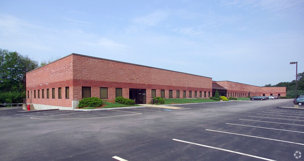 120 Forbes Blvd, Mansfield, MA à louer - Photo de l’immeuble – Image 2 sur 4