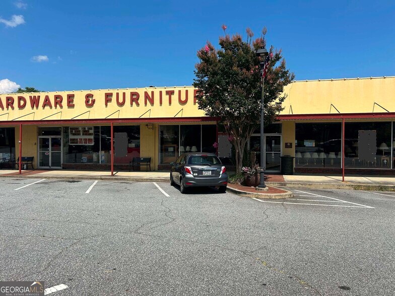 15 Courthouse Sq, Cleveland, GA à vendre - Photo principale – Image 1 sur 15