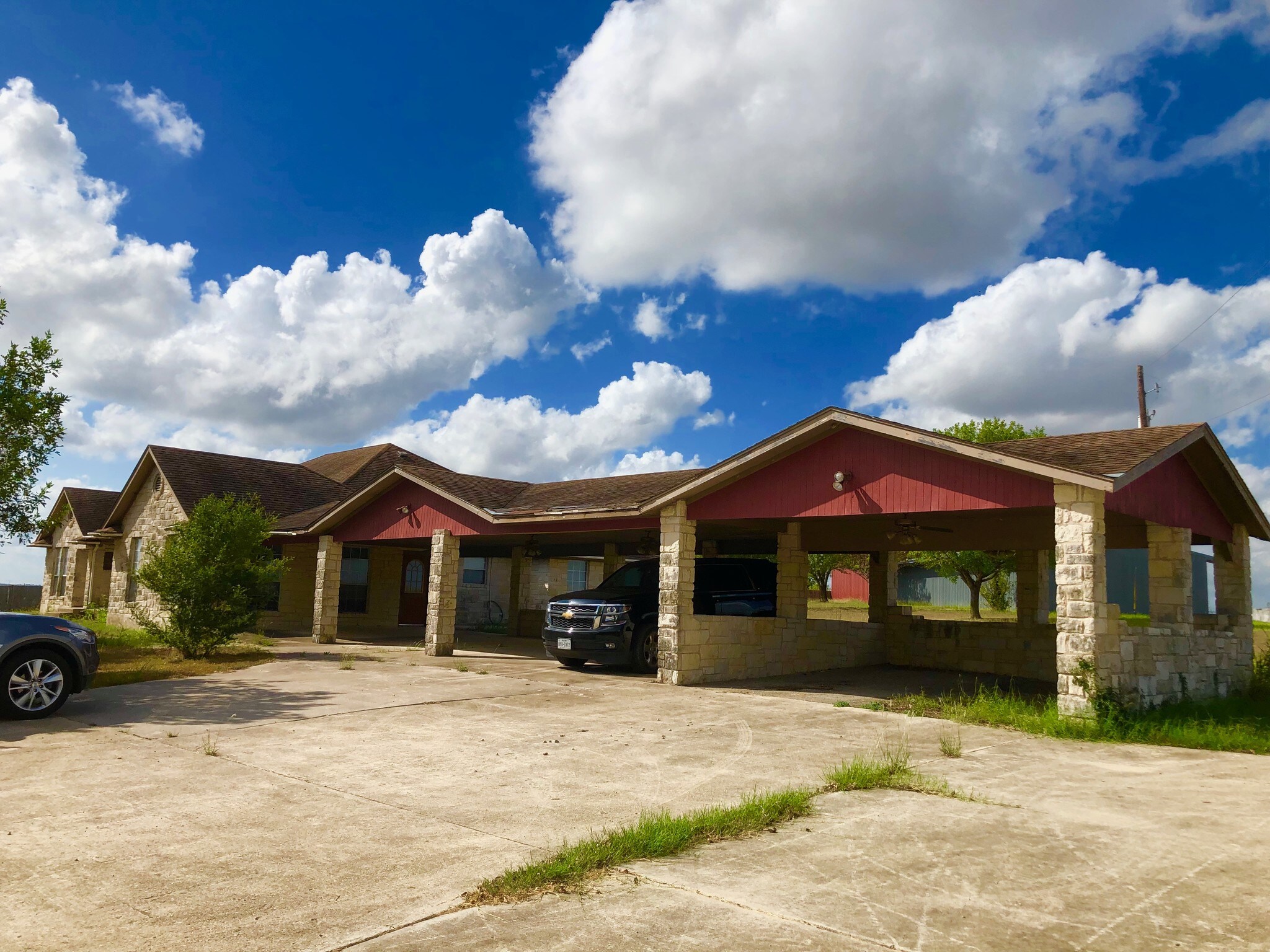 8101 Coulver Rd, Austin, TX à louer Photo de l’immeuble– Image 1 sur 14