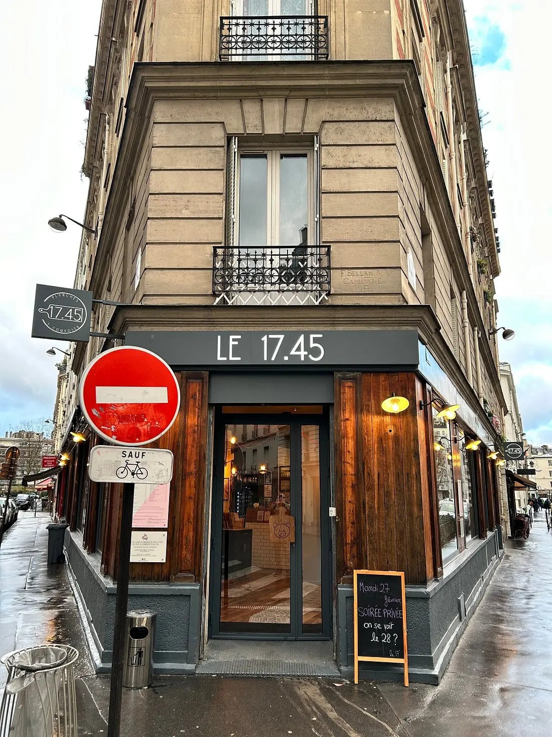 Local commercial dans Paris à louer Photo de l’immeuble– Image 1 sur 3