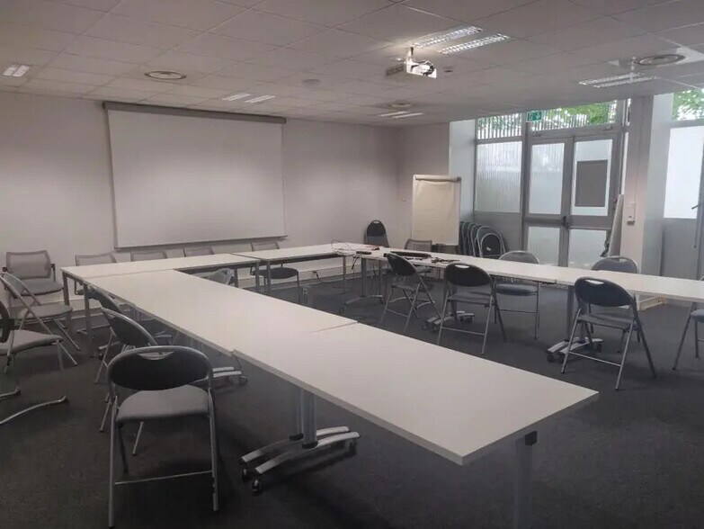 Bureau dans Paris à louer - Photo de l’immeuble – Image 3 sur 16