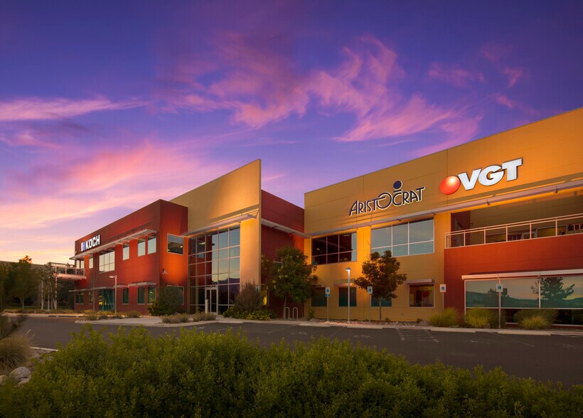 887 Trademark Dr, Reno, NV à louer - Photo de l’immeuble – Image 1 sur 2