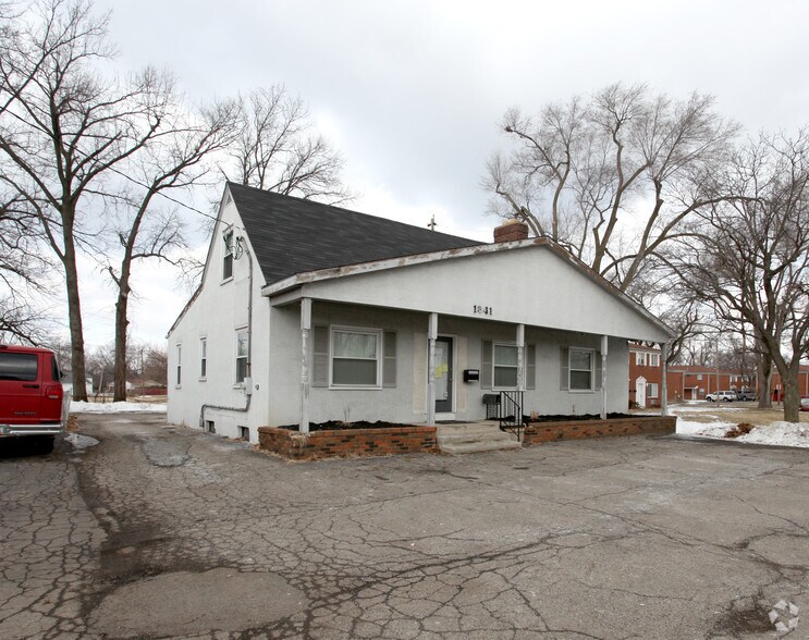 1341 S Hamilton Rd, Columbus, OH à louer - Photo principale – Image 1 sur 5