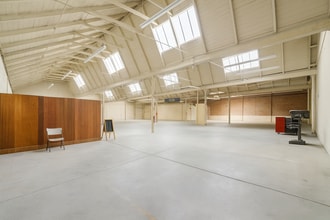 2130-2220 Livingston St, Oakland, CA à louer Photo intérieure– Image 1 sur 4